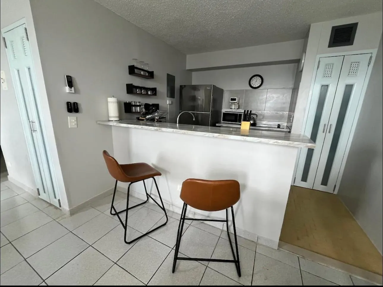 Oceanfront In Luquillo 아파트